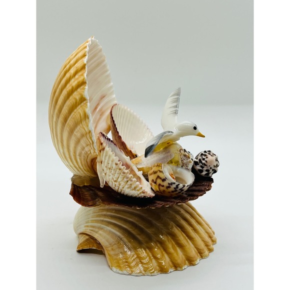 Seashell Figurine w Carved Seagull Vintage Handmade Folk Art 70-80's Cottagecore - Picture 6 of 11